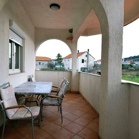 Apartment Jagoda *