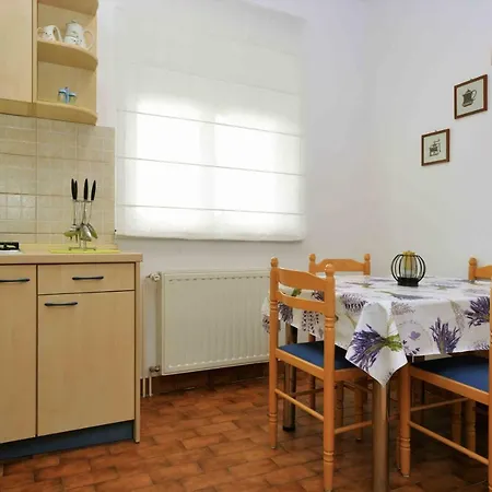 Jagoda Apartamento Murter