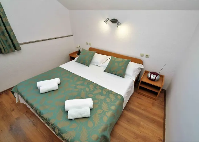 Jagoda * 穆泰尔岛